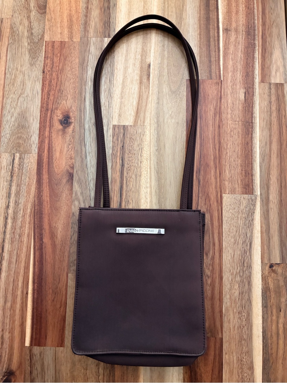 Evan Picone Small Brown Shoulder Bag w/ Inner Compartments Minimalist Design